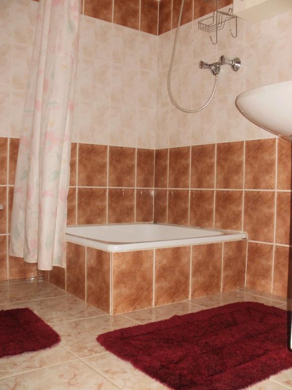 Kánnár Appartmanház Zalakaros Exterior foto
